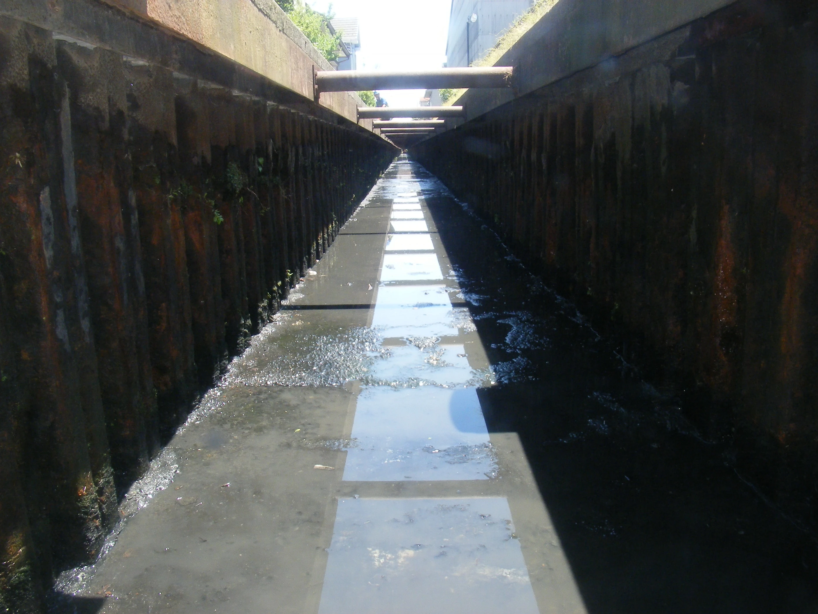 湖沼・排水路の浚渫工事