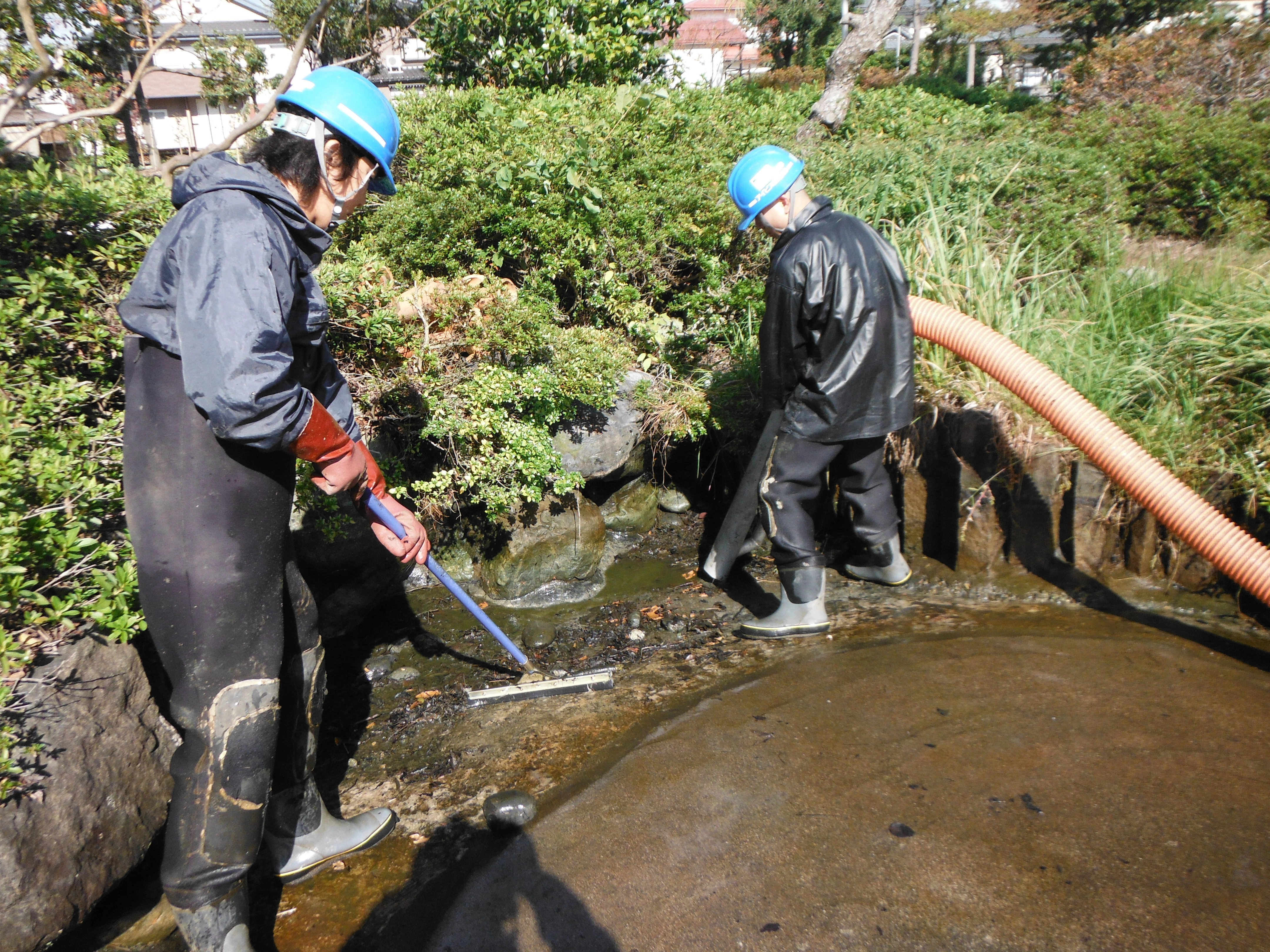 湖沼・排水路の浚渫工事